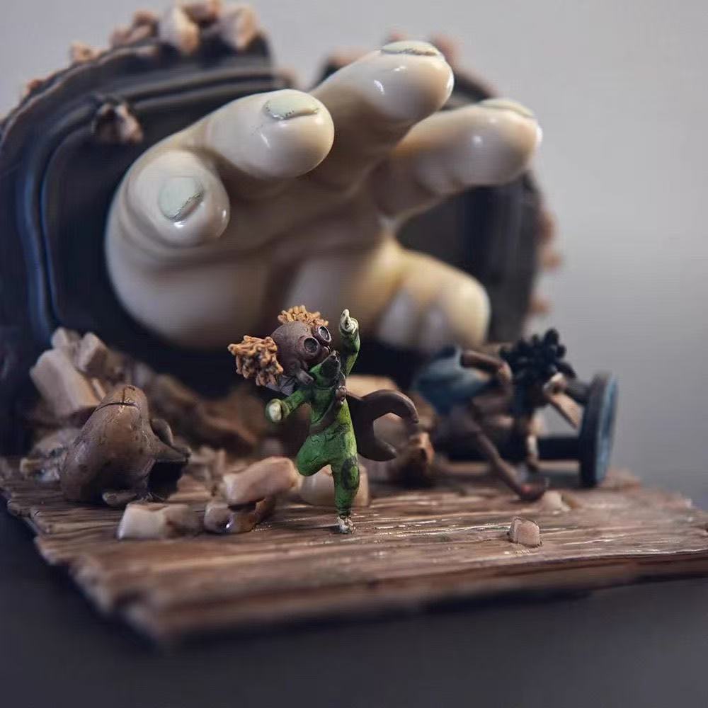 Little Nightmares III: Monster Baby Low Alone Game Scene Figure Desktop Collect Decorate Game Peripheral Birthday Gifts