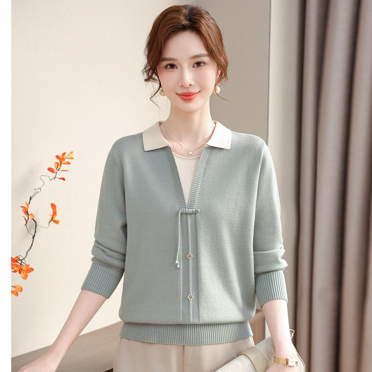 Spring and Autumn New Knitted Sweater Shirt Fake Two Mom Women's Clothes