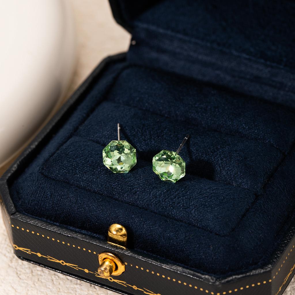 Explosive Millennium Eight-Sided Rose Ear Bone Nails Women'S Multi-Faceted Personality Zircon Exquisite Ear Holes