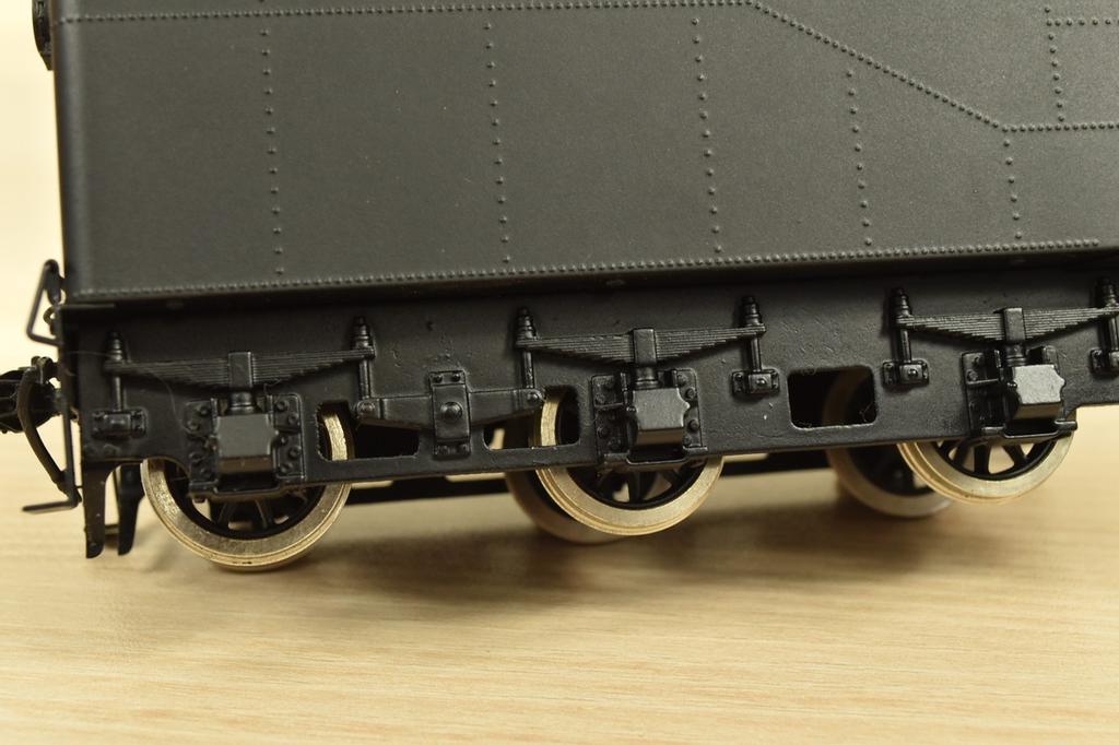 Nippon Sharyo 8620 Steam Locomotive Display Model with Base & Case from Japan