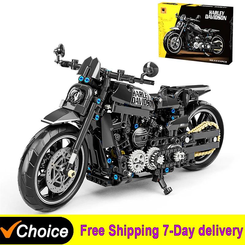 New Arrival 1:8 Classic Motorbike Building Blocks (820 Pcs) - Technic Model for Adults, Collectible Home Decor & Perfect Gift