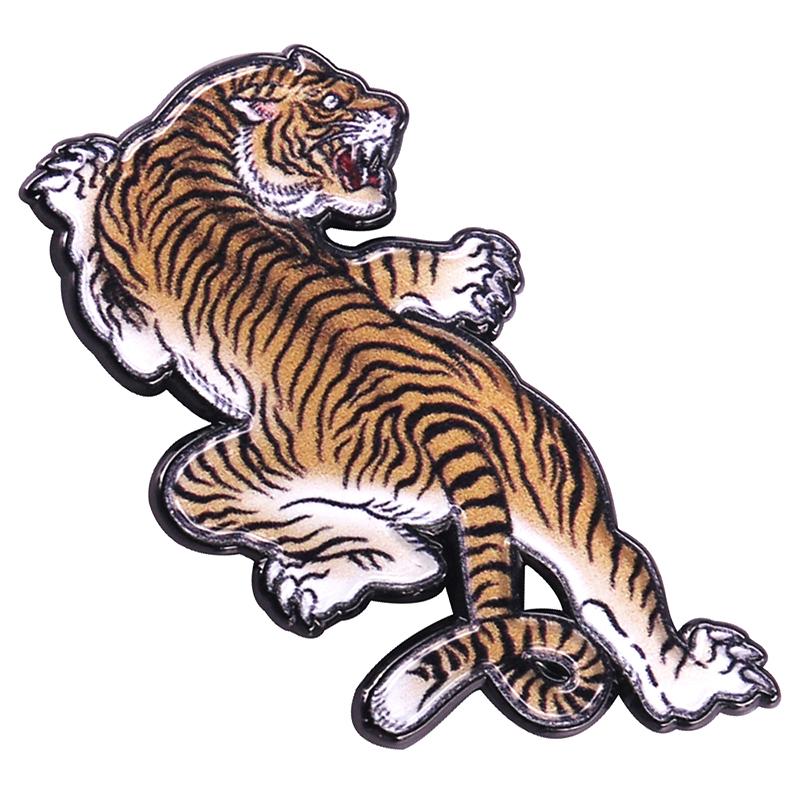 

Chinese Zodiac Tiger Enamel Pin Fashion Animal Brooch For Jacket Lapel Badge Jewelry Gift OneSize