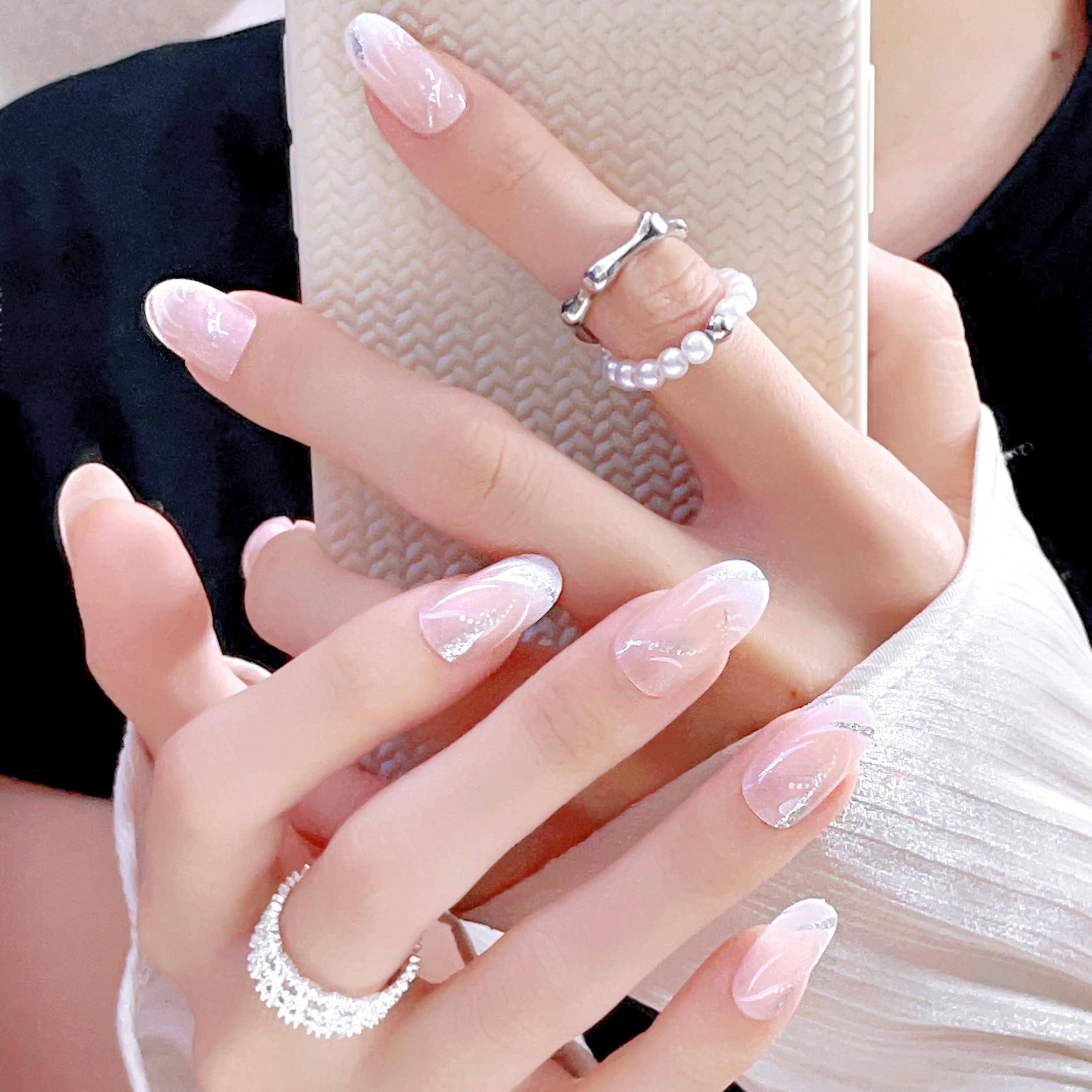 

French Gradient Removable False Nails – Whitening & Stylish Wearable Nail Pieces