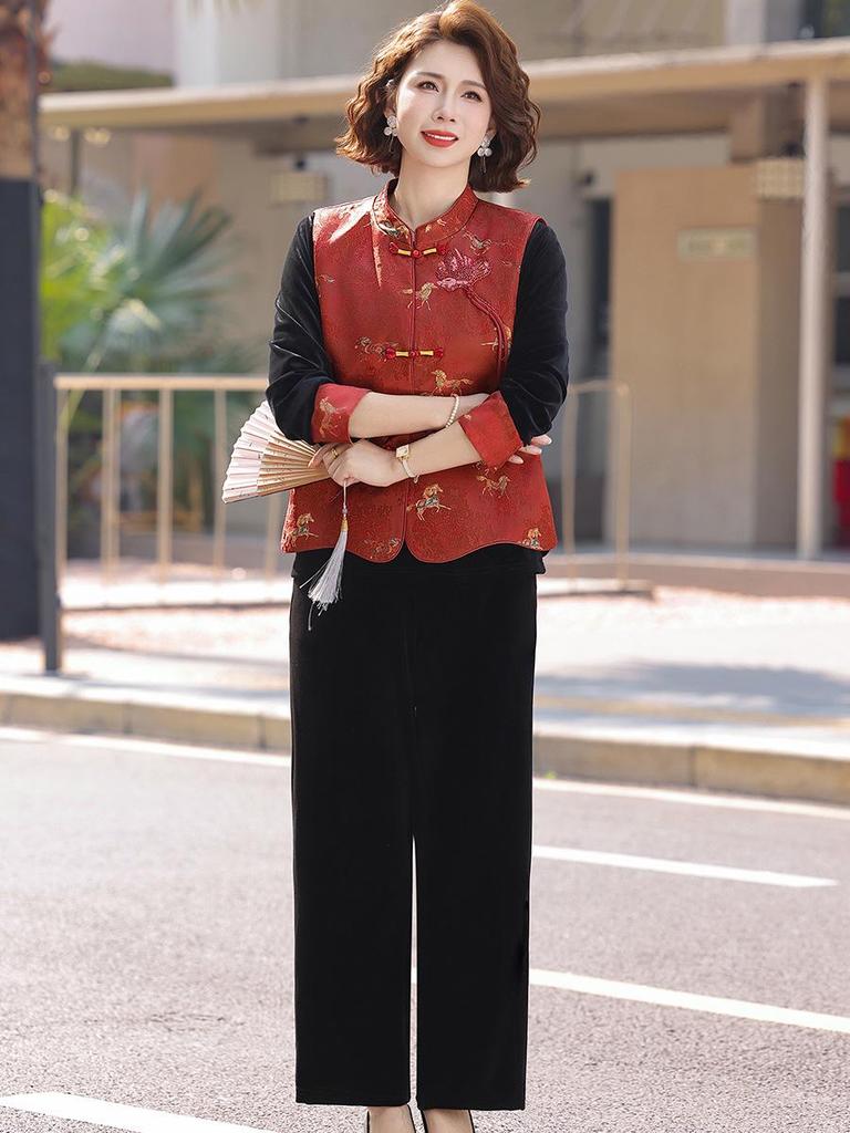Gold Velvet Spring Suit: Chinese Style Three-Piece Set for Middle-Aged and Elderly Women