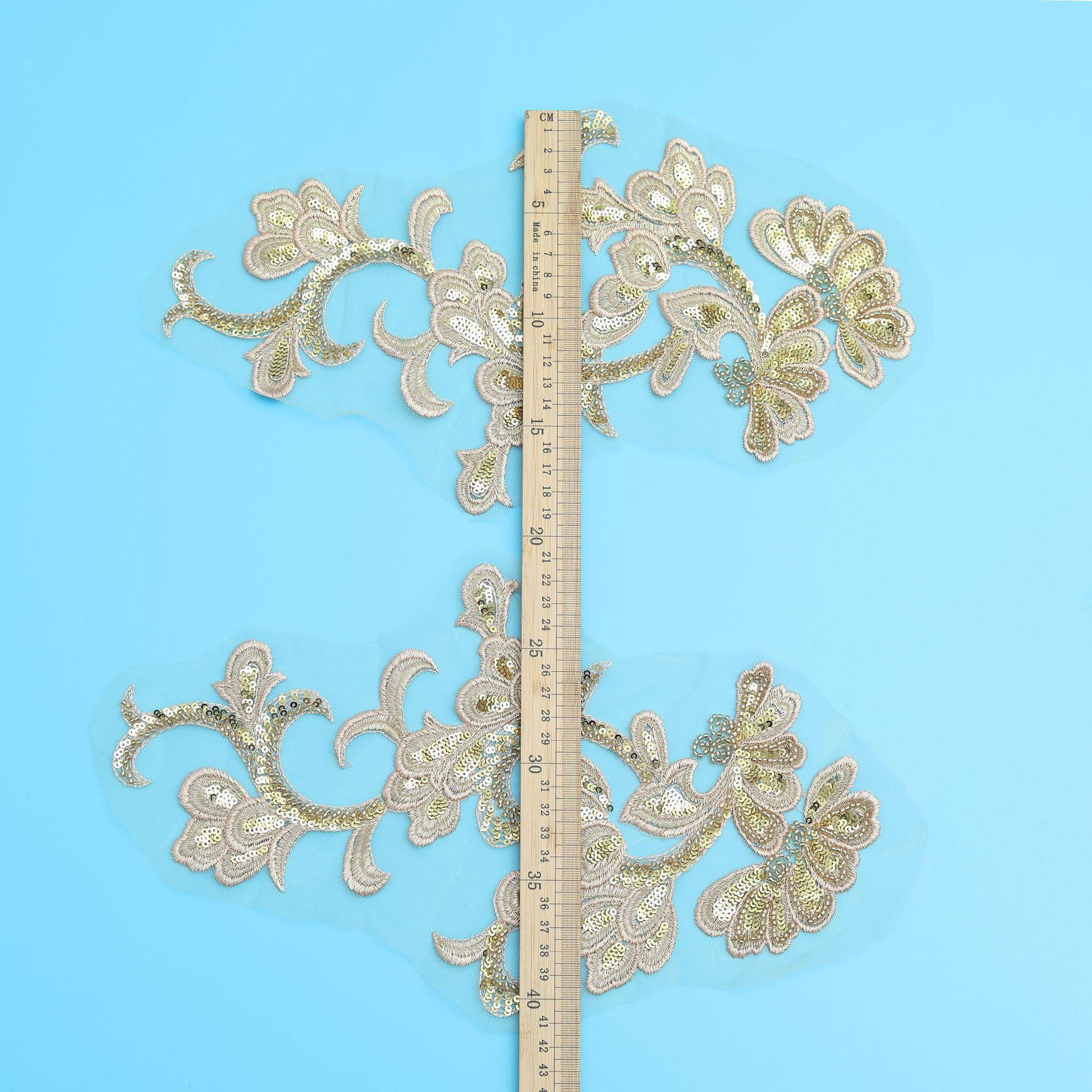 

Gold Sequined Bead To Flower Bead Embroidery Lace Flower Decal Embroidery Lace Stage Performance Accessories 34*20CM