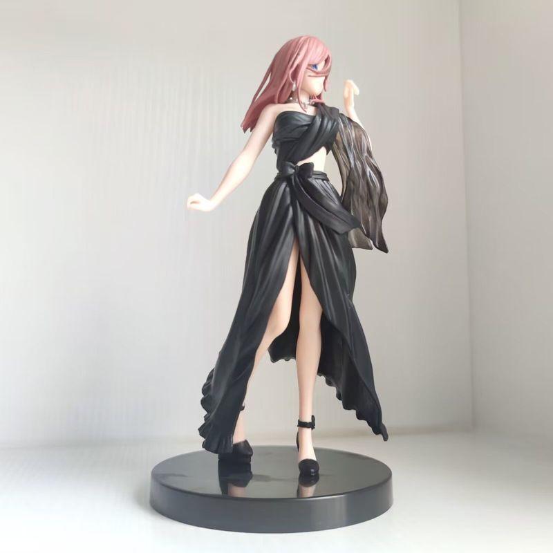 

Nakano Miku Big Figurine The Quintessential Quintuplets Anime Statue Black Evening Gown Collectible For Anime Fans Desktop Decoration