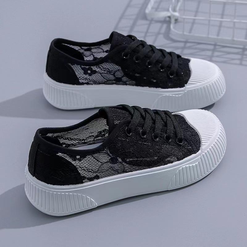 Dantela Pantofi albi respirabili