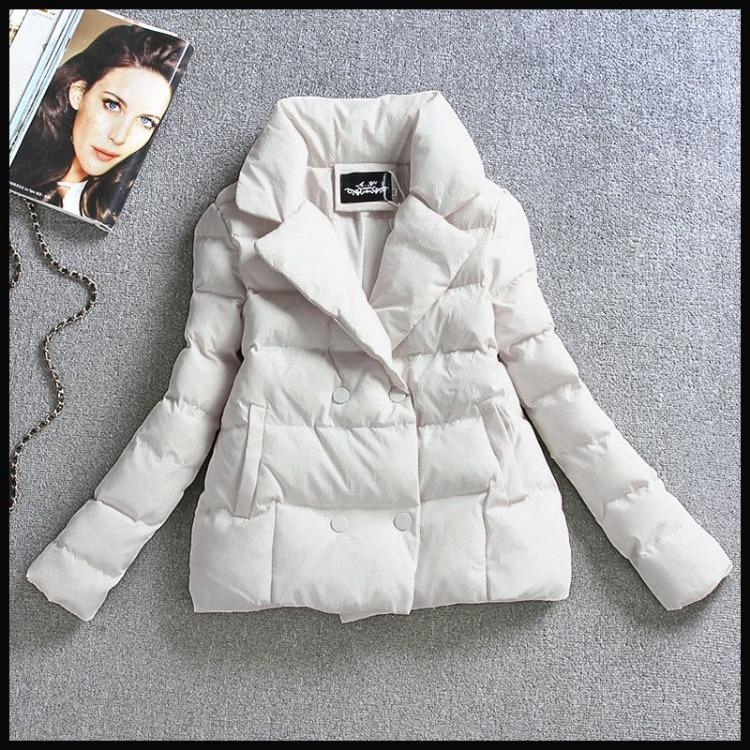 

Женская куртка весна осень и зима короткий крой облегающая и легкая теплая однотонная куртка с лацканами S