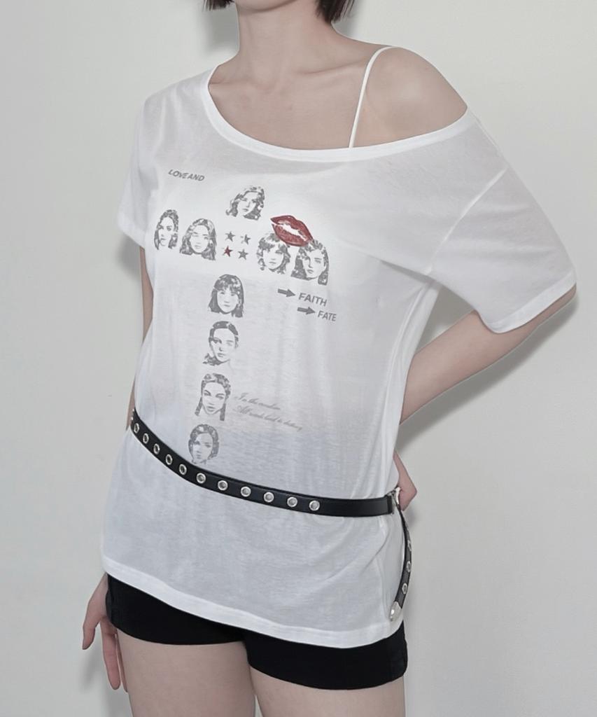 Ijeulum Kiss The Cross Boat Neck Short Sleeve T-Shirt (White)