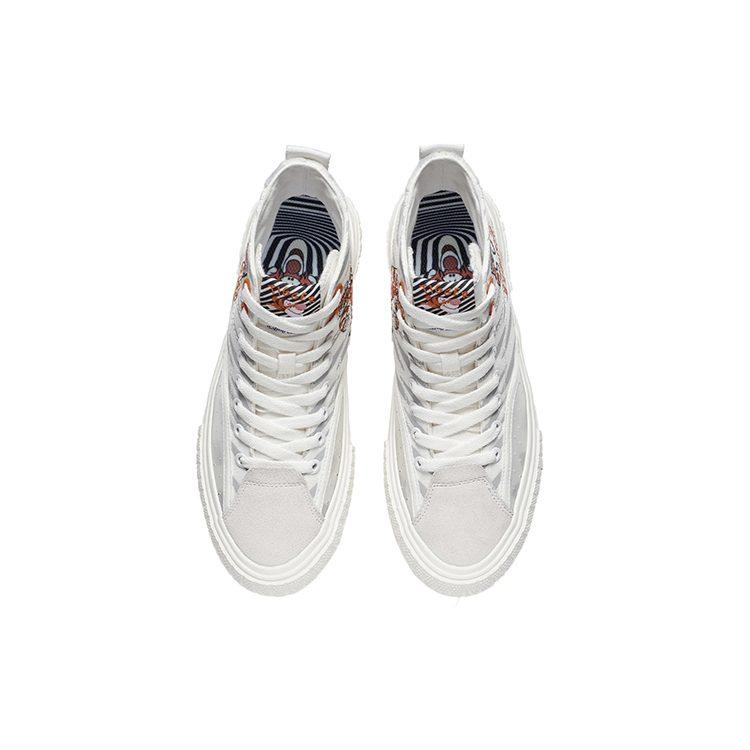 Li Ning Classic Canvas Hi X Disney Tigger 'White' Women's AGCS334-1