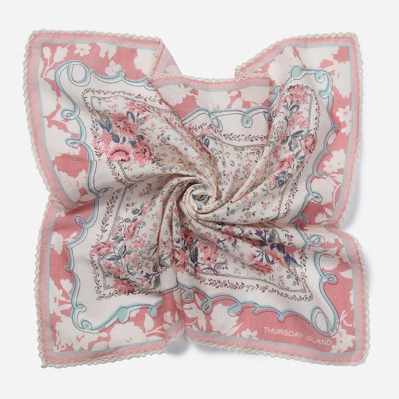 Thursday Island Flower Frame Bandana_T256MHC149W