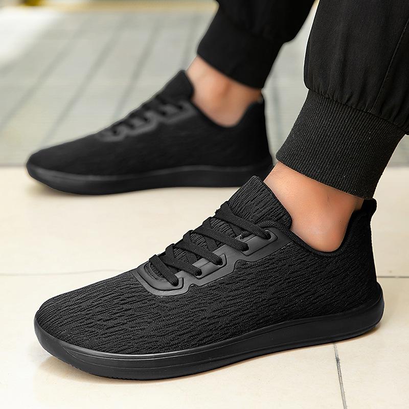 Spring and Summer Mesh Men's Shoes Soft-soled Casual Sports Shoes Breathable, Lightweight, Versatile and Comfortable Running Shoes Men's Thick Soles
