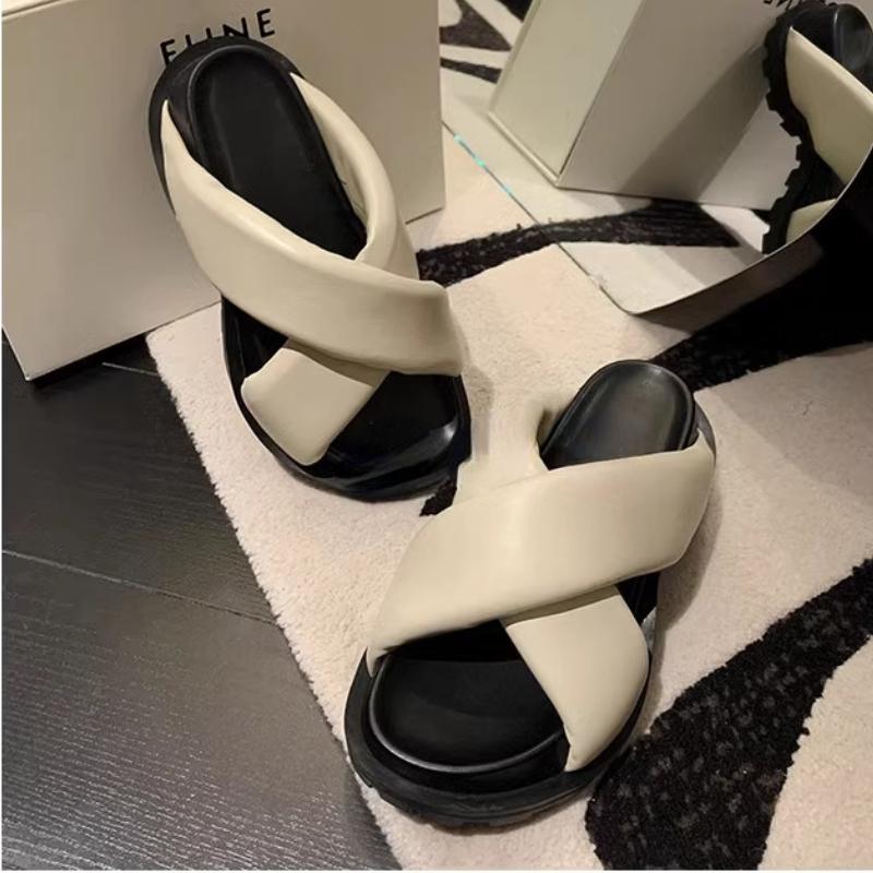 Modă 2024 Modă Papuci de damă cu talpă groasă Vară Exterior Curea încrucișată Sandale de plajă Papuci Sandale cu platformă anti-alunecare cu înălțime