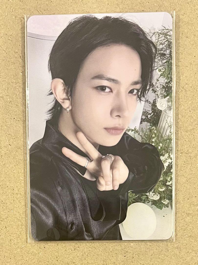 

[USED] ENHYPEN Walk the Line trading card with Heeseung uniform