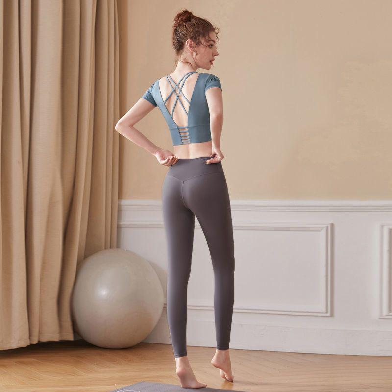 Women's Red Short Sleeve Slimming Yoga Top & Quick-Dry Running Fitness Set