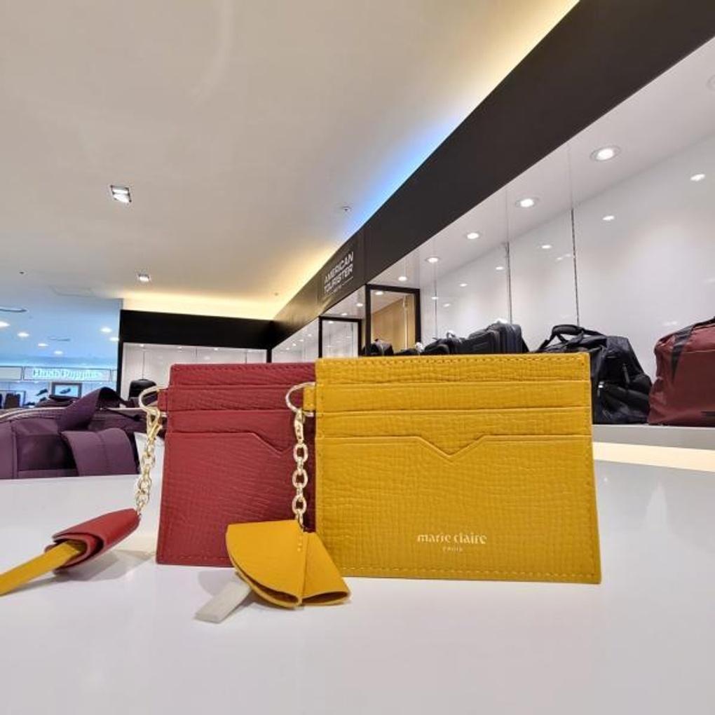 Marie Claire Ultra-Slim Natural Leather Casual Card Holder Wallet