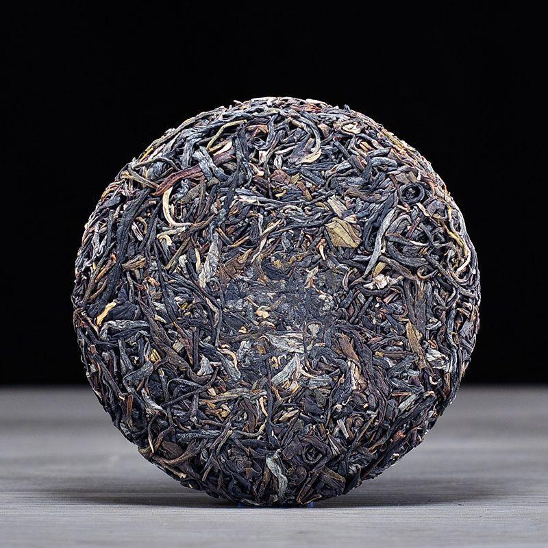 Škrábaný Větrný Zeď Puerh Surový Čaj Čajová Oblast Yiwu Sedm Synů Koláčový Čaj 357g Koláč