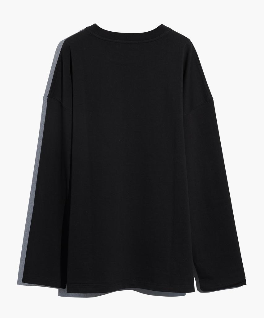 PROTAGON Hand Writhing Logo Long-Sleeved Tee (Black)