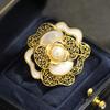 Elegant High-End Natural Fritillary Freshwater Pearl Camellia Brooch Temperament Niche Flower Rose Pin Women'S Accessories