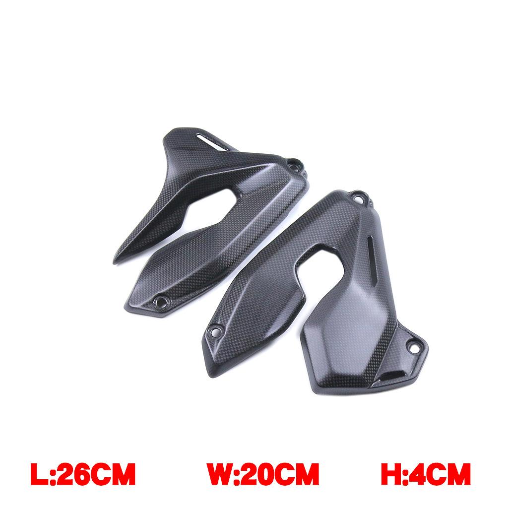 

Боковые обтекатели из углеволокна для 21-23 Ducati Monster 937