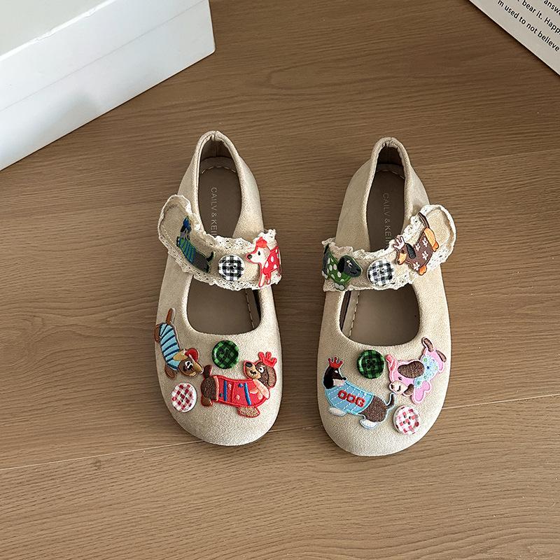 Cute Girl Heart Shallow Mouth Single Shoes Women Spring and Summer 2025 New Flat Velcro One Pedal College Style