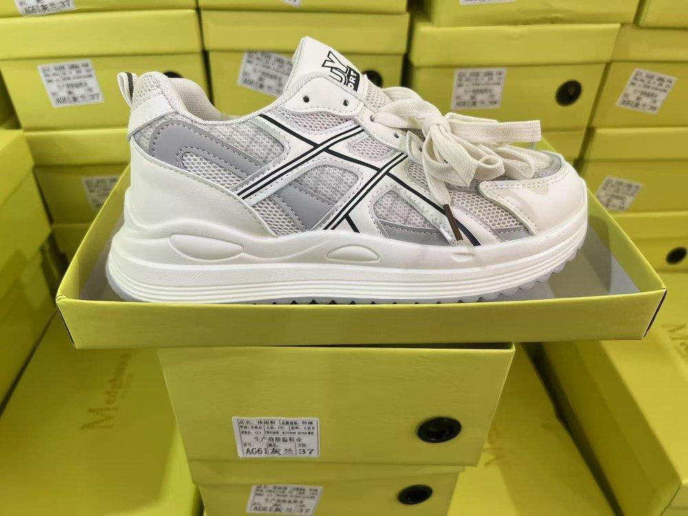 

Специальная кухонная нескользящая обувь, женская водонепроницаемая и маслостойкая обувь на мягкой подошве, удобная для работы, не вызывает усталости после долгого стояния, кухонный че 40