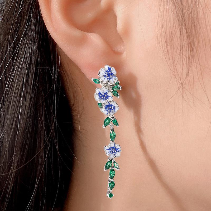 

Модные серьги-подвески для женщин синий