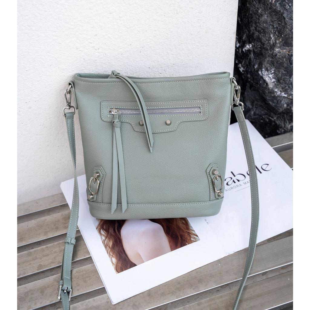Cowhide Bucket Bag Head Bag Popular Fashion Shoulder Crossbody Practical Soft Leather Vegetable Basket Locomotive Bag