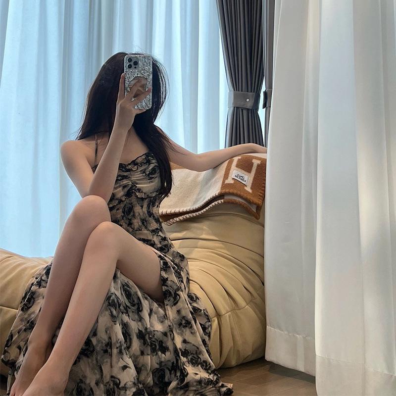 Elegantes französisches Blumenmuster Maxikleid - Sommer, rückenfrei, mit Schlitz und Spaghettiträgern, Trendig und sexy für Damen