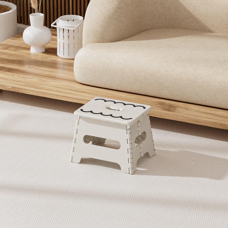 Qinkang Portable Folding Mini Stool for Adults & Kids - Outdoor Camping & Household Use