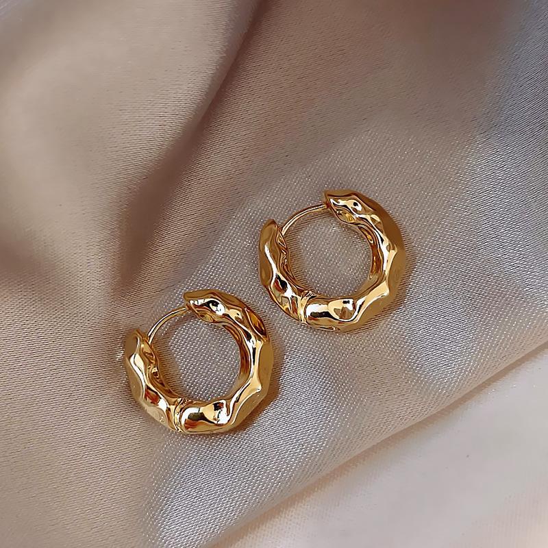 Boucles d'oreilles Vintage en métal épais, créoles exagérées, vague irrégulière, géométrie Concise, bijoux Hip-Hop pour femmes et filles