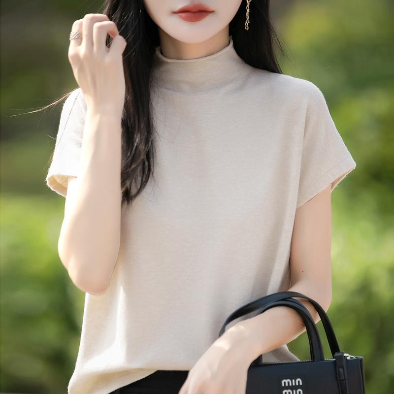 New Spring and Autumn Knitted Sweaters, Pullover Sweaters, Women's Short-sleeved Semi-high-neck Base Sweaters