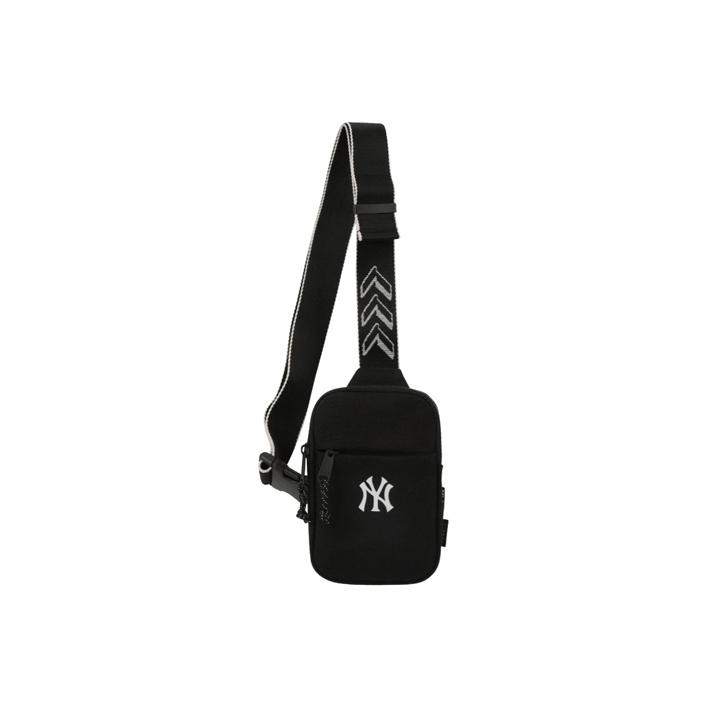 MLB Baseball NY Yankees Sports Leisure Nylon Mini Shoulder Crossbody Bag Unisex bags Black 32BGDZ111-50L Black