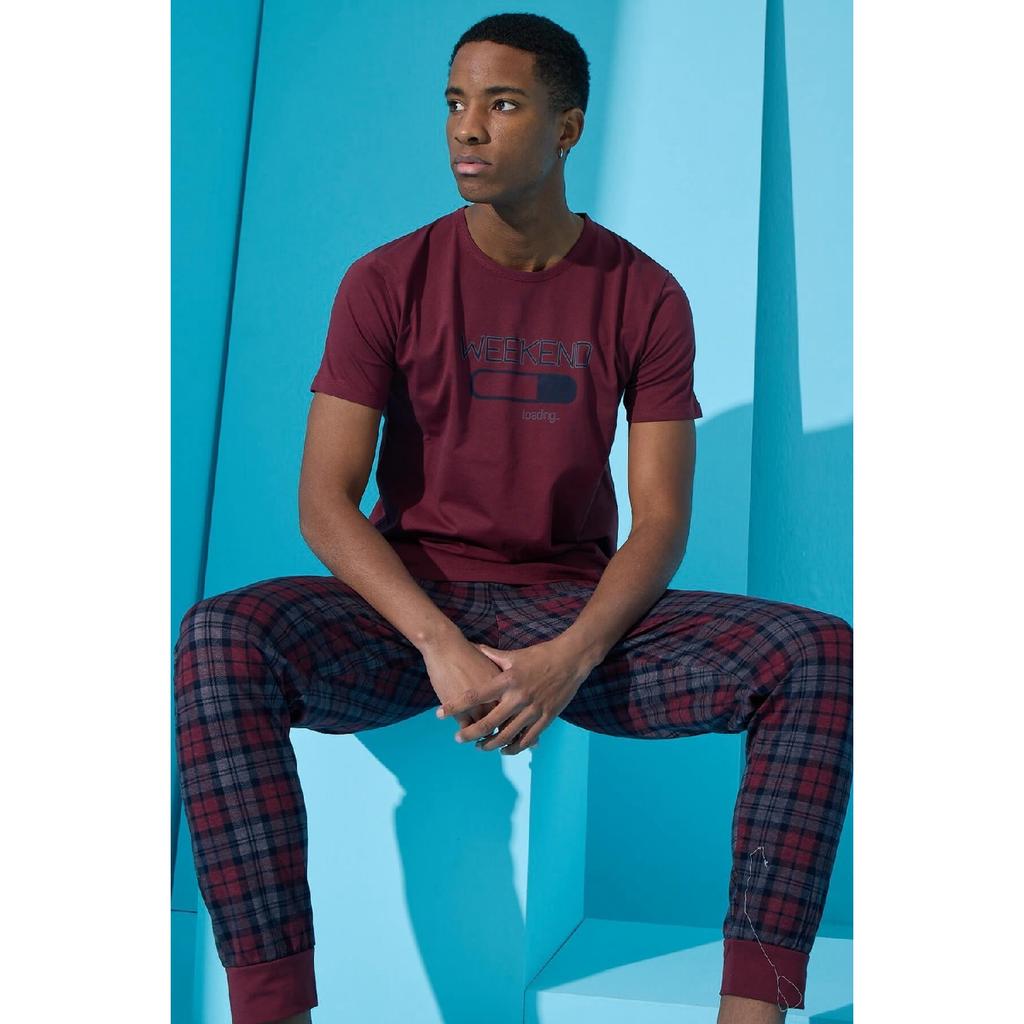 Marineblaues kurzärmliges Herren-Pyjama-Set mit Wochenend-Print