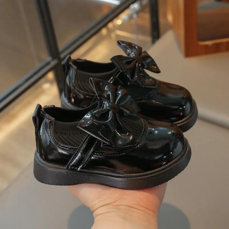 Fashion New Girls Knitted Shoes with Bow-knot Stretch Fabric Princess Kids Flats for School Little Children Loafers Hook & Loop Princess