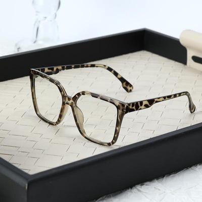 Brillen & Accessoires – Lese- & Computerbrillen