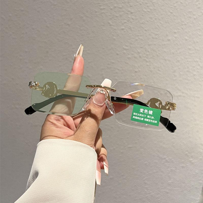 New trimmed frameless flat light trendy box anti-blue light glasses discoloration advanced sense no degree goggles