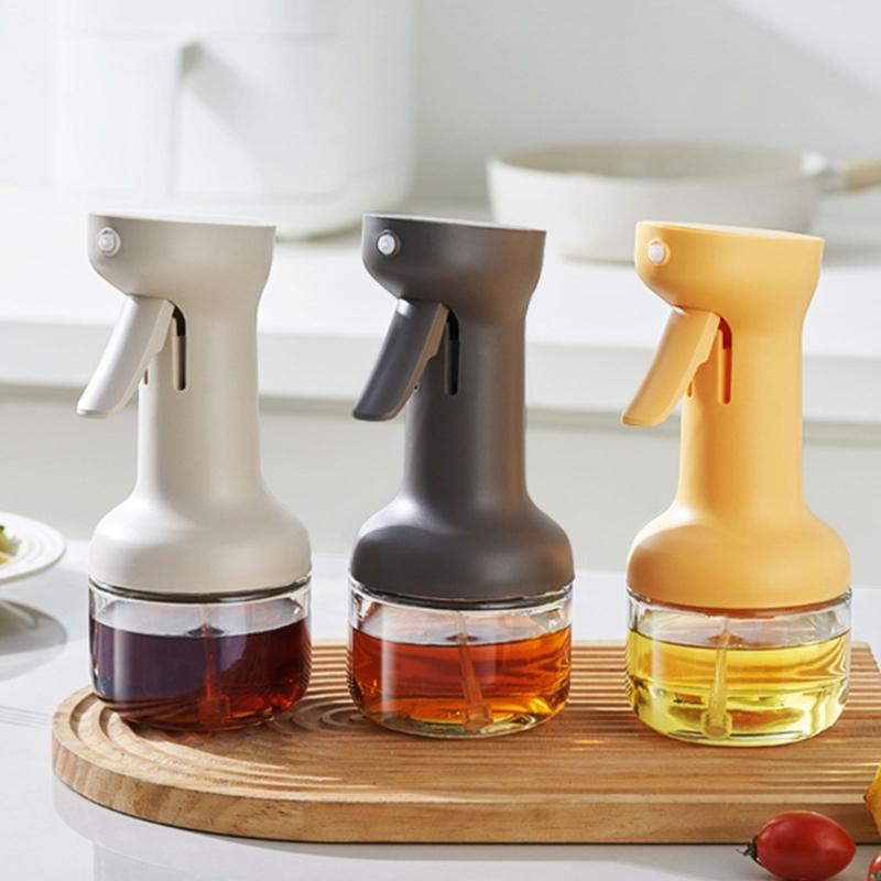 Nonslip Silicone Handle Oil Misters Bottle Leak proof Pump Sprayer For Healthy Cooking Oil Control And Multipurpose Kitchen Applications