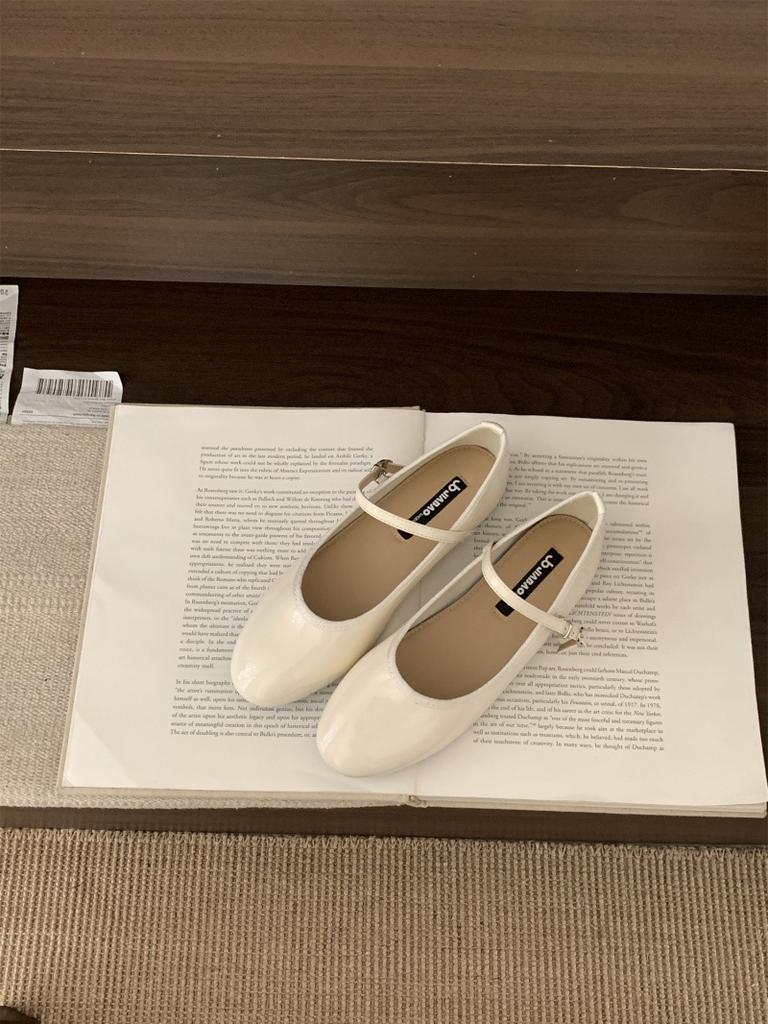 French Spring and Autumn New 2025 Word with Soft Bottom Round Head Mary Jane Ballet Red Flat Bottom Mother Single Shoes Women