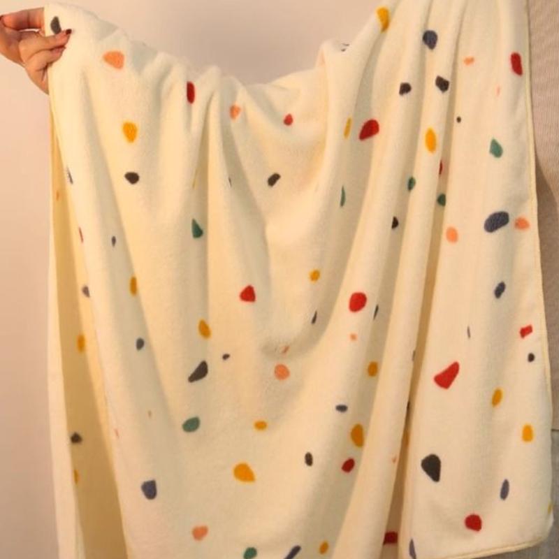 Cute Pom-pom Bath Towel for Women Super Absorbent Towel High-appearance Wrap Towel for Summer Dormitory Use