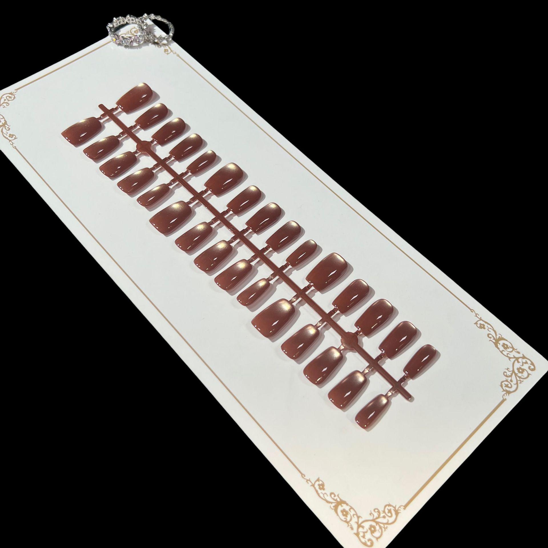 30 PCS Red Brown Cat Eye Light Bulb Press-On Nails - Short, Fresh, Light Color Small