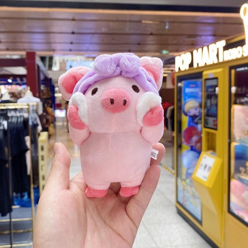 Creative Plush Face Washing Pig Keychain With Soft Cotton For Kids And Collectors