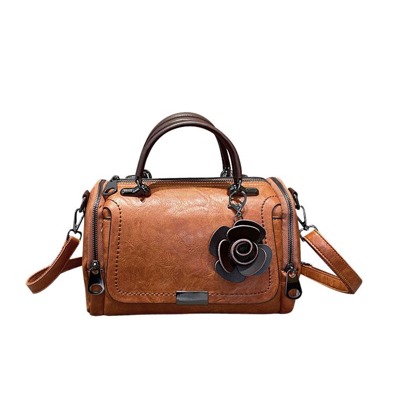 Spring and summer new trendy retro temperament handbag large capacity foreign style versatile Boston bag light luxury European and American style wo