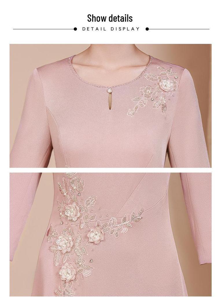 Elegant Light Pink Plus Size Autumn Banquet Gown for the Young Mother of the Groom