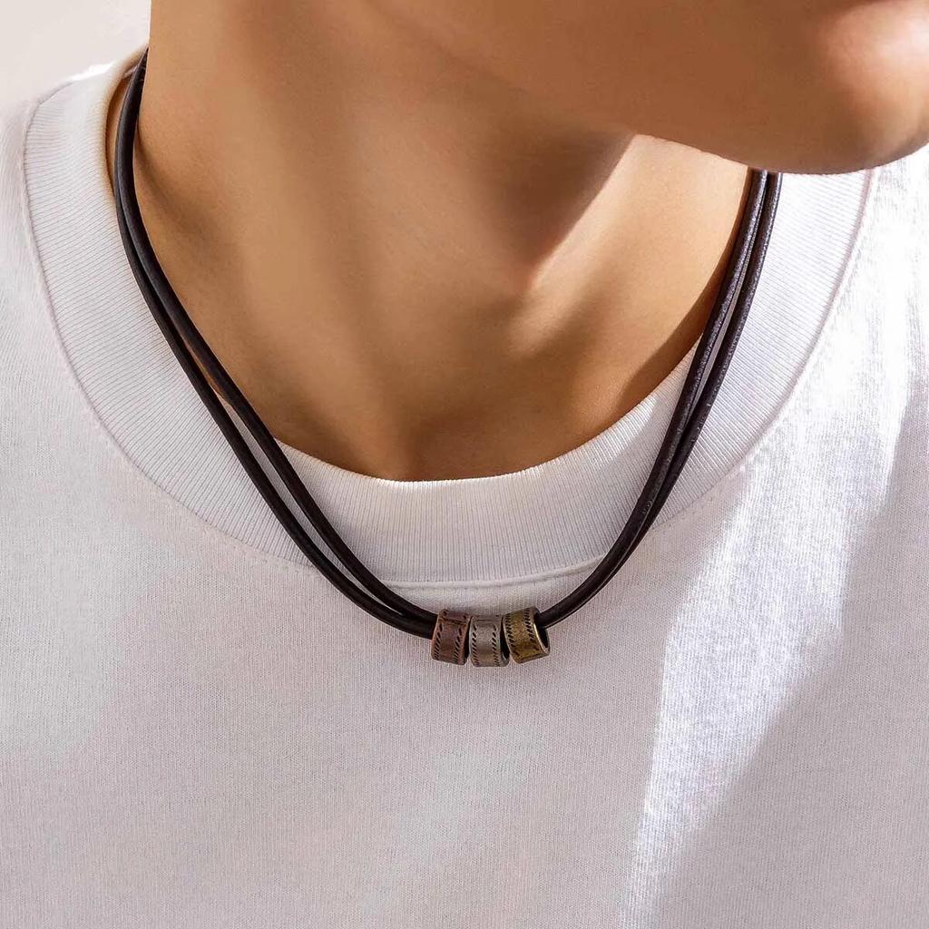 Simple Gun Black Color Wax Cord With Pendant Necklace for Men Small Round Rings Charm Choker Jewelry Collar Party Street