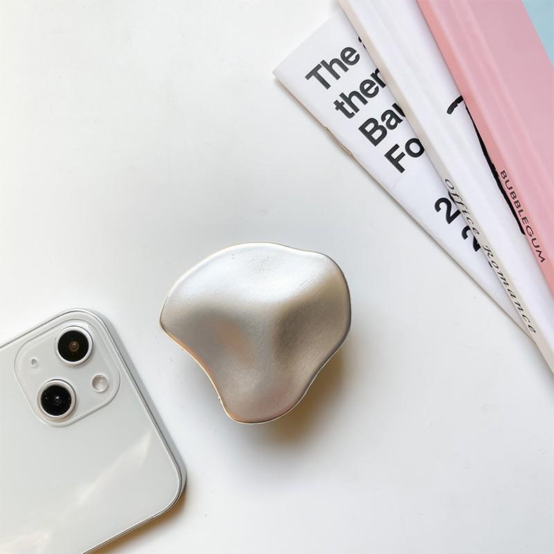 

Metal High-end Electroplating Mobile Phone Airbag Bracket Adhesive Type Extendable Desktop Air Cushion Support Back Ring Buckle