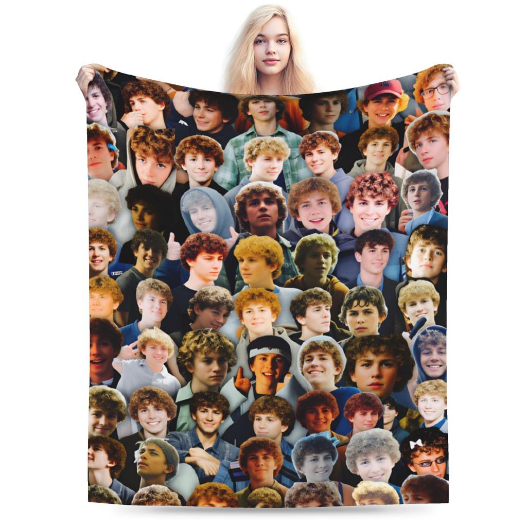 Walker Scobell Cool Retro Rock Poster 80s 90s Plush Blanket Kids Adult Flannel Throw Blanket For Home Decor Warm Soft Bedspread