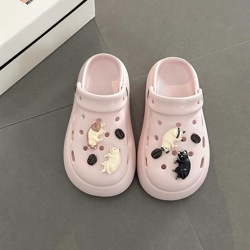 Cute Cartoon Kitten Girl Hole Shoes Summer Fashion EVA Outside Wear Non-slip Beach Casual Bag Head Slippers Tide