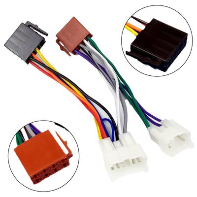 Accesorios para la electrónica del coche – Cables, adaptadores y enchufes