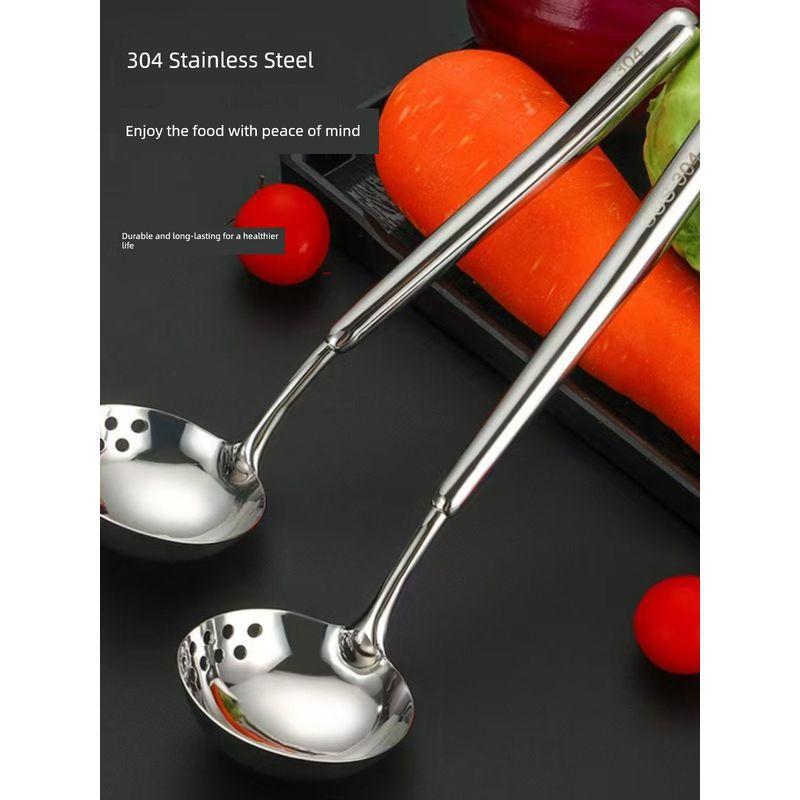 Food-Grade Soup Spoon 304 Stainless Steel Spoon with Thickened Round Handle for Home Use, Soup Spoon and Skimmer Two-In-One, Commercial Hot Pot Spoon